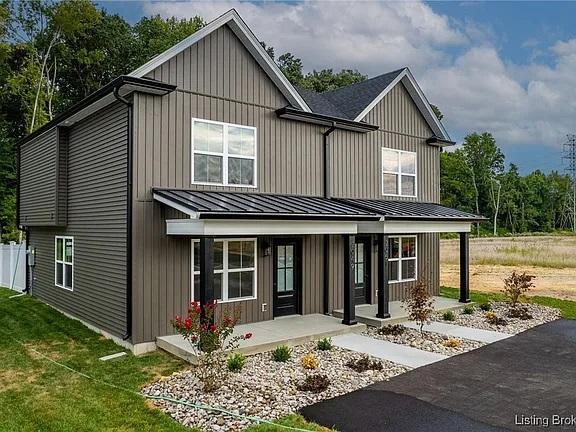 Photo - 2065 Aster Dr