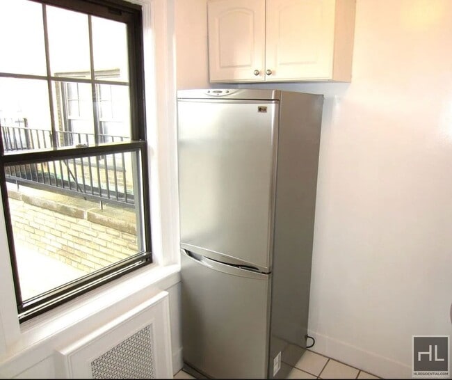 Christopher Street - Christopher Street Apartment Unit 9C