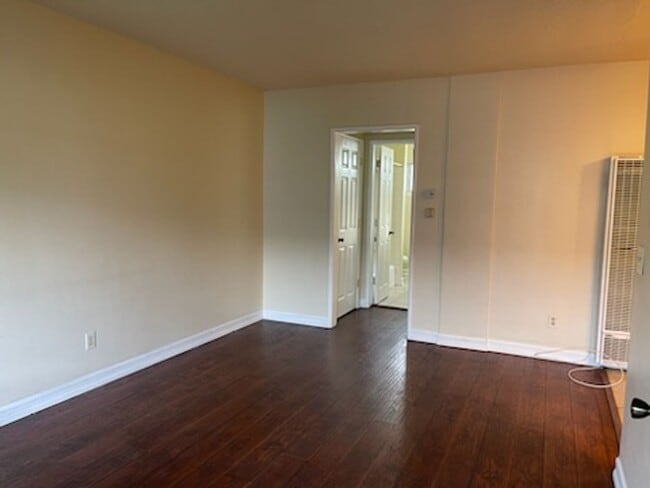 Photo - 1 bed 1 bath in Fullerton Unit 1316 1/2 W Valencia Drive (LEASE ONLY)