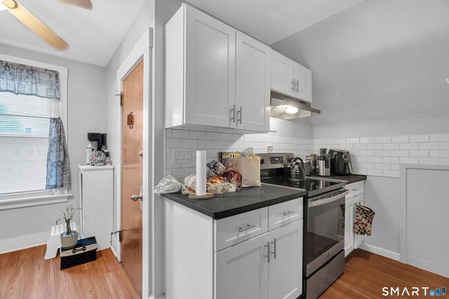 Photo - 100 Brownell St Unit 3