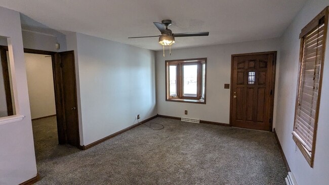 Photo - Well maintained 50s home with gorgeous kitchen