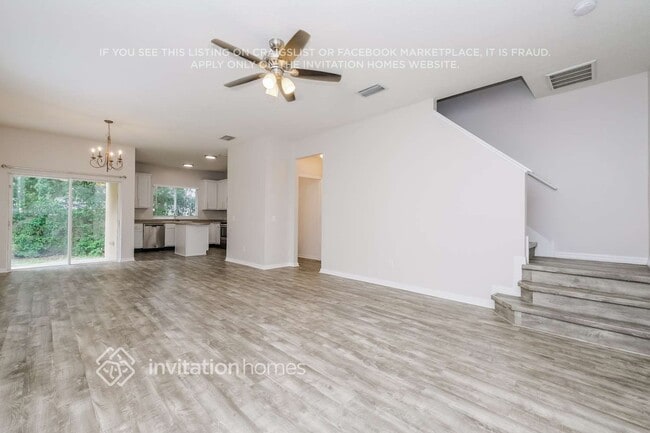 Photo - 2935 Girvan Dr