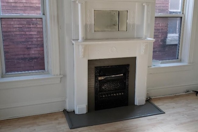 Living Room - 4628 Enright Ave Unit 2