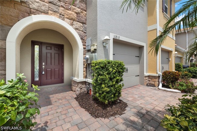 Photo - 10818 Alvara Way