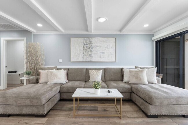 Photo - 1010 E Sorenson Cir Unidad ID1309649P