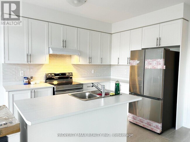 Photo - 120 Port Cres