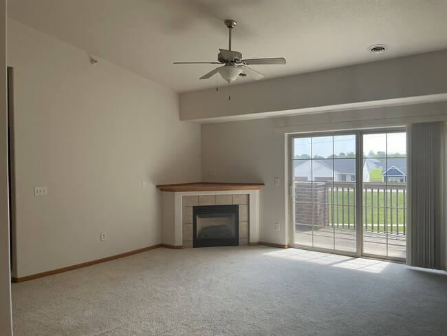 Living room with fireplace - 3844 W 4th St Condo Unit 10