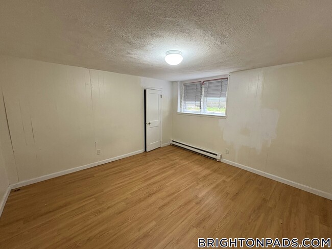 Photo - 119 Sutherland Rd Unit A