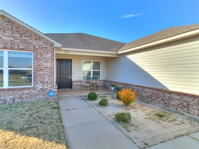 Photo - 2217 Stella Rd