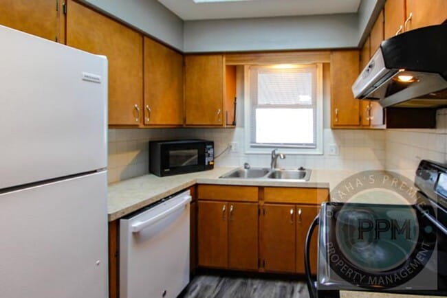 Photo - 12317 Weir St Unidad GBR 12319