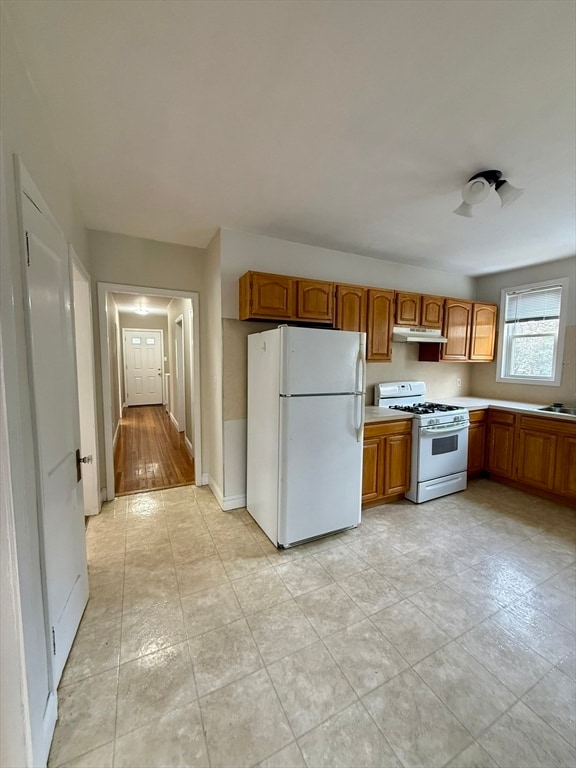 Building Photo - 1139 Beacon St Unit 1