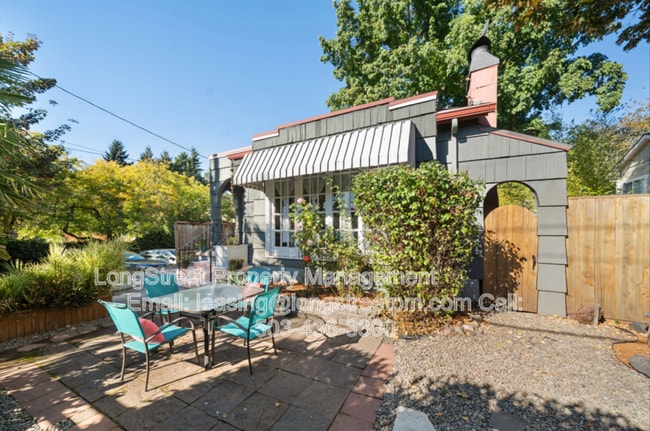 Photo - 4115 SE Gladstone St