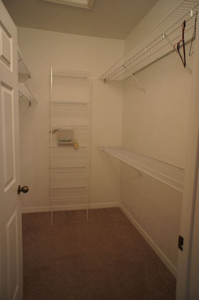 Photo - Lovely Condo in The Greens at West End