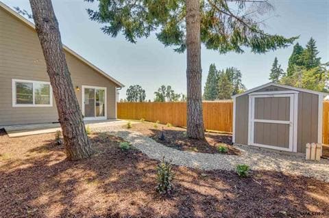 Photo - 537 SE Oak Grove Ave