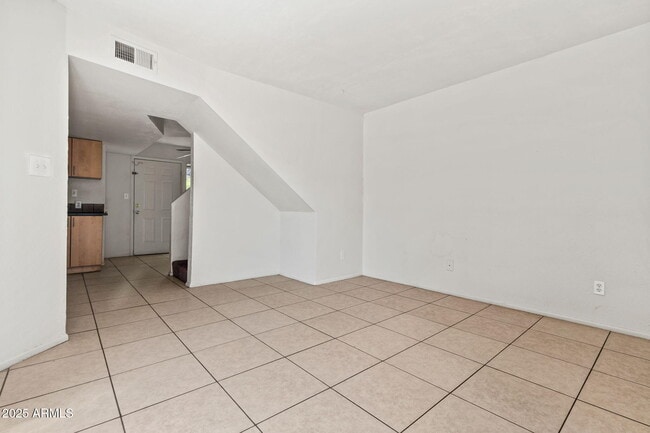 Photo - 1742 E Pepper Cir Unit 2