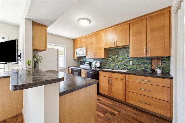 Photo - 2065 Winrock Blvd Unidad 55
