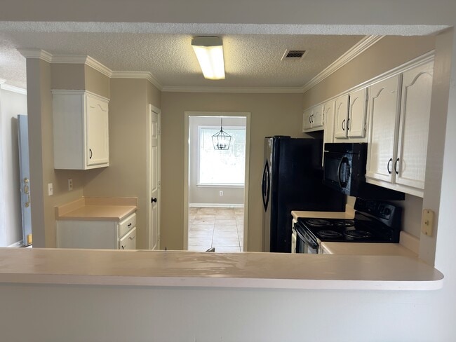 Photo - 9040 Pepper Hollow Ct