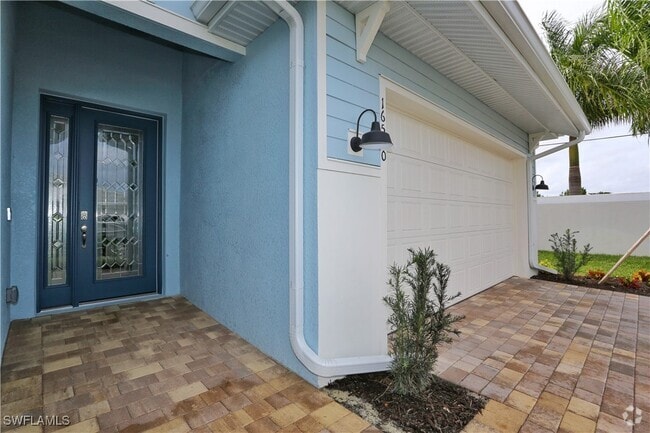 Building Photo - 16500 Crescent Beach Way Rental