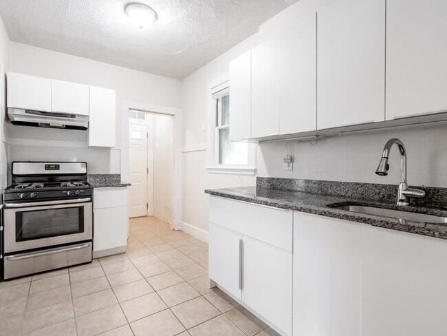 Photo - 8 Westerly St Unit 1