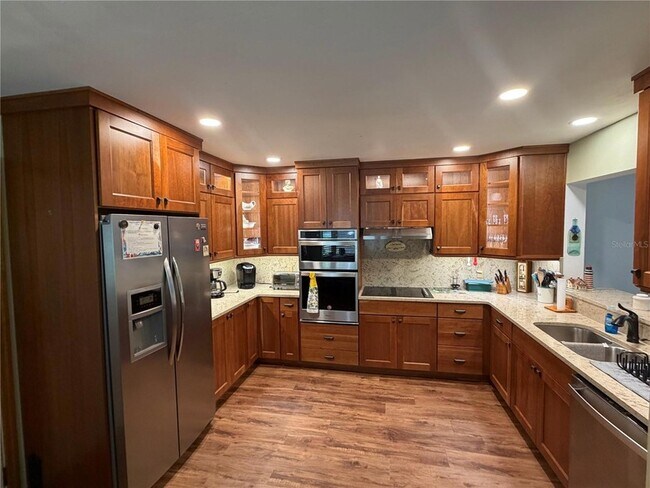 Photo - 804 Palm Harbor Ct