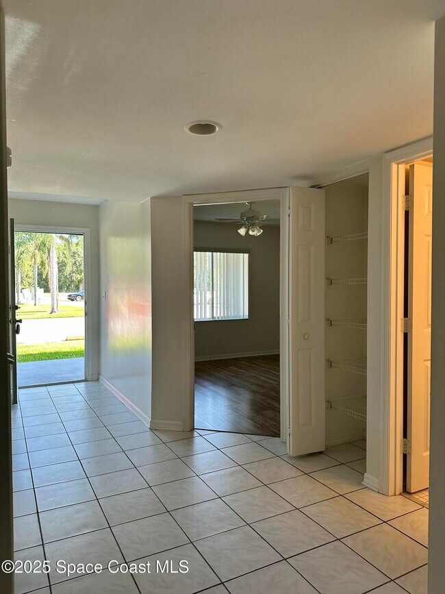Photo - 1600 Woodland Dr Unit D213