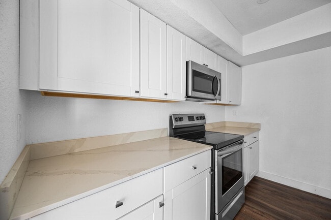Photo - 18202 N Cave Creek Rd Unit Apt 252