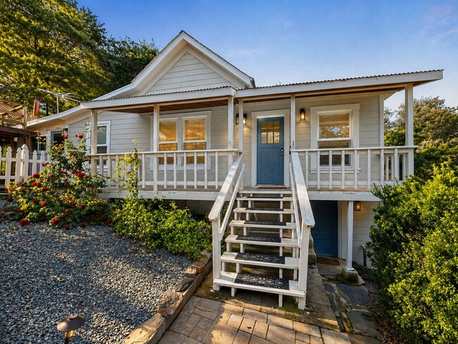 Photo - 70 Greenstone Terrace
