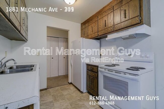 Photo - 1881 Mechanic Ave E Unit 116