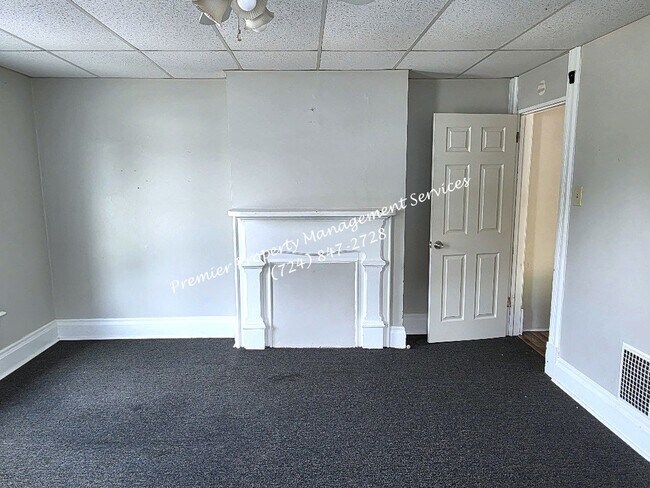219 13th St Unit 2