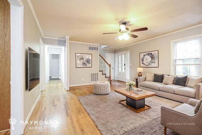 Photo - 402 Roosevelt Dr
