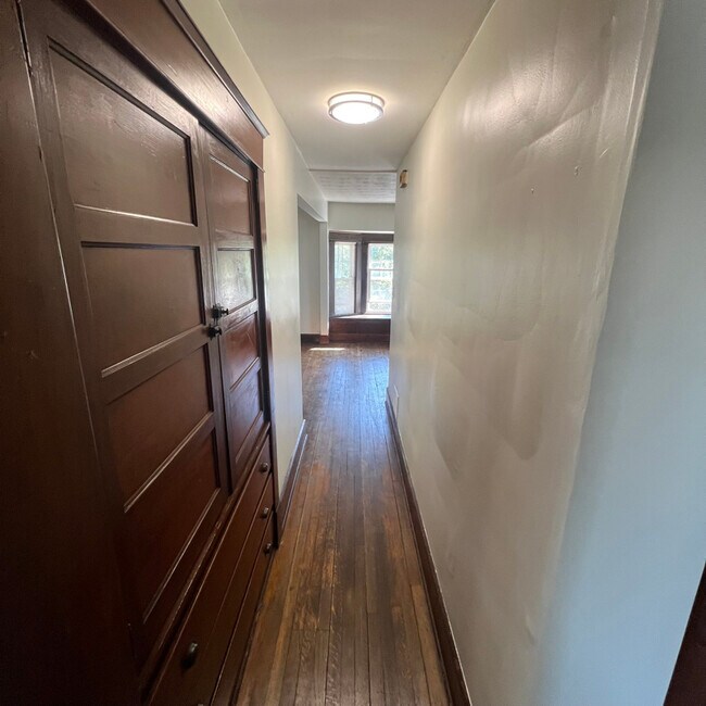 Photo - 50 Orchard Ave SE Unit 2