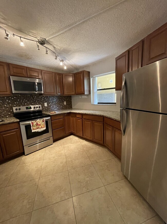 Photo - 9044 NW 28th Dr