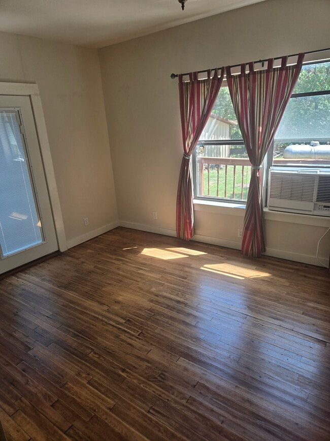 Photo - 1496 Co Rd 113