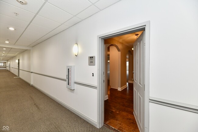 Photo - 8555 One W Dr Unit 210