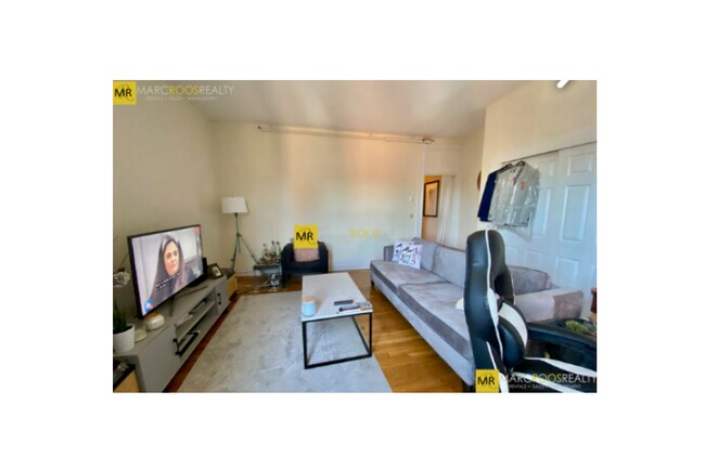 Photo - 883 Boylston St Unit 4