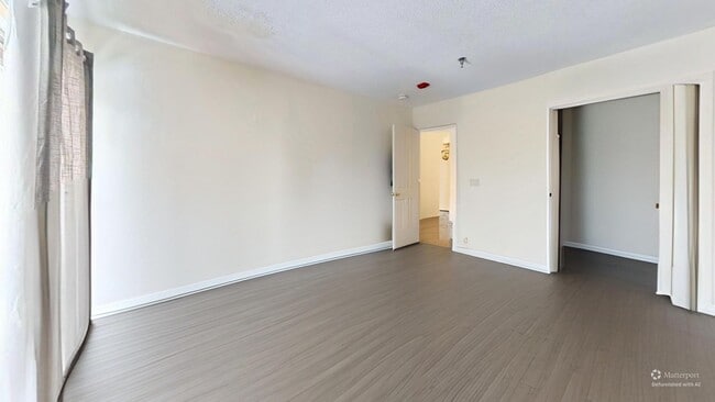 Photo - Hill Gardens Condo Association