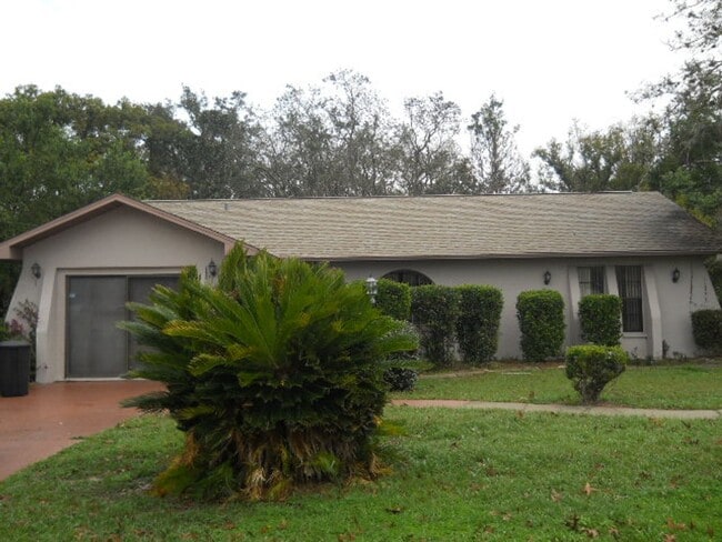 Building Photo - 6247 Spring Hill Dr