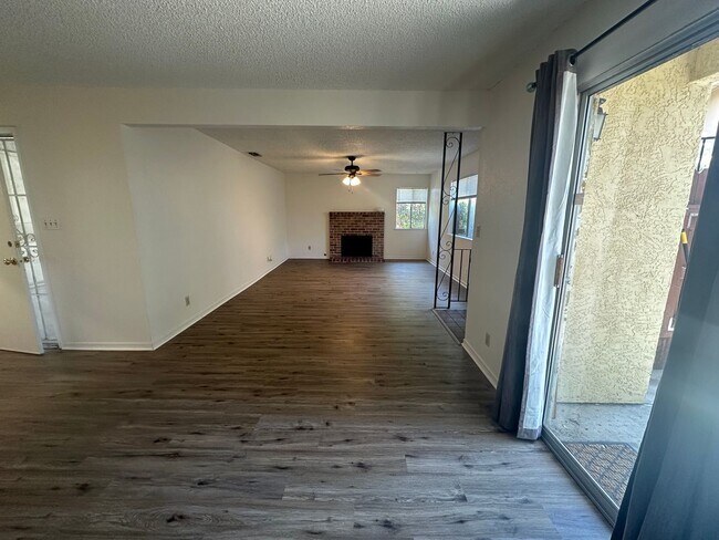 Photo - 5942 Merrywood Dr Unit 5942 Merrywood Dr