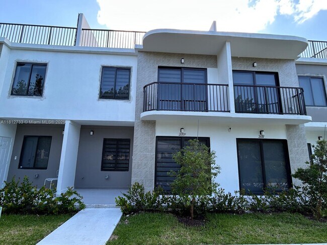 Photo - 26109 SW 145th Ave Casa