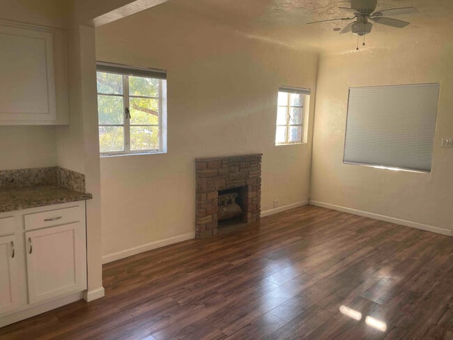 Photo - 1234 N 4th Ave