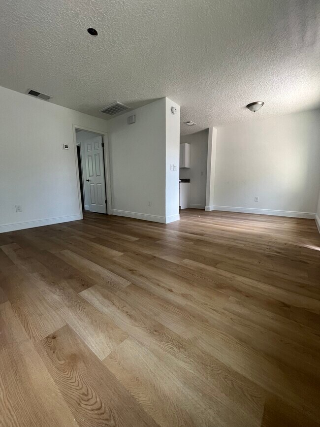 Photo - 2625 Kelly Ln