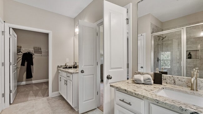 Photo - 5148 Golden Oak Cove