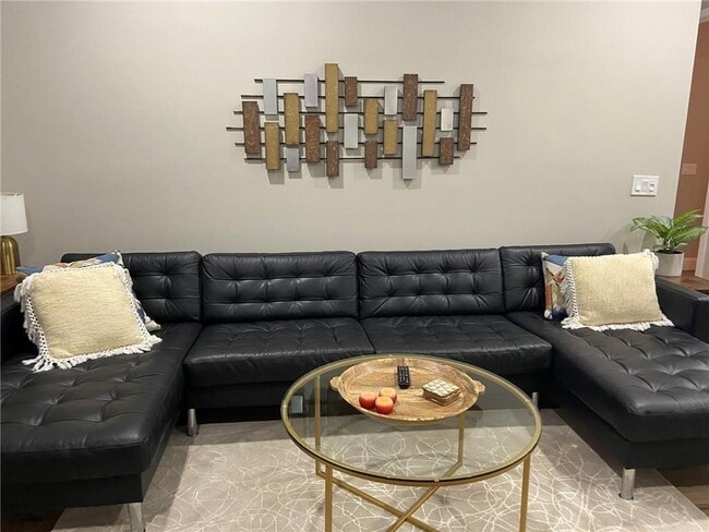 Photo - 507 Sabine St Unidad 1006