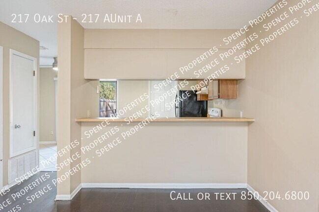 Photo - 217 Oak St SE Casa