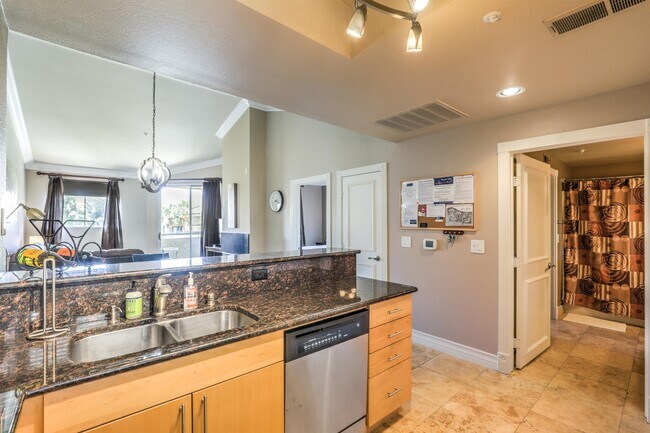 Photo - 260 E Flamingo Rd