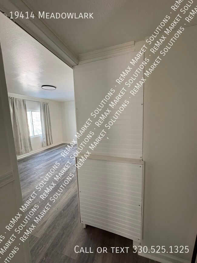 Photo - 19414 Meadowlark-