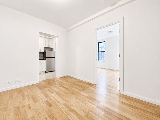Photo - 1270 First Avenue Unit 3B