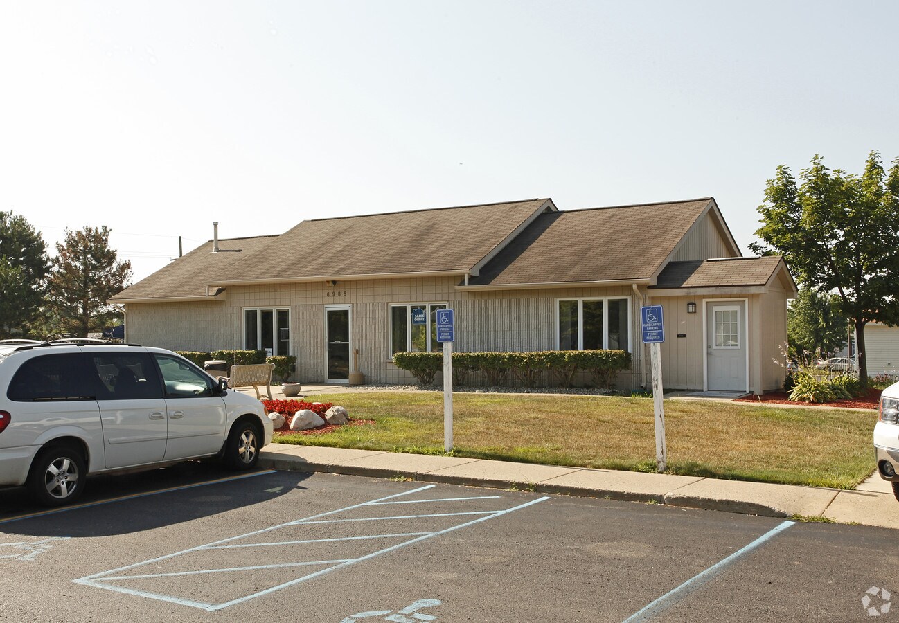 Photo - Swan Creek Apartments