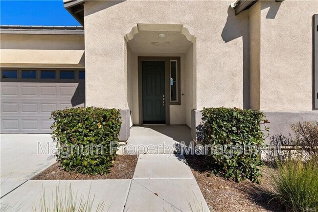 Photo - 2112 Saratoga Dr