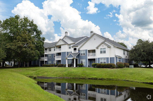 Building Photo - Views at River Bend Rental